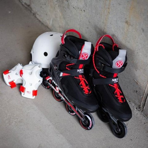 NA14124 CZARNE ROZM. 43 ŁYŻWOROLKI NILS EXTREME NILS EXTREME